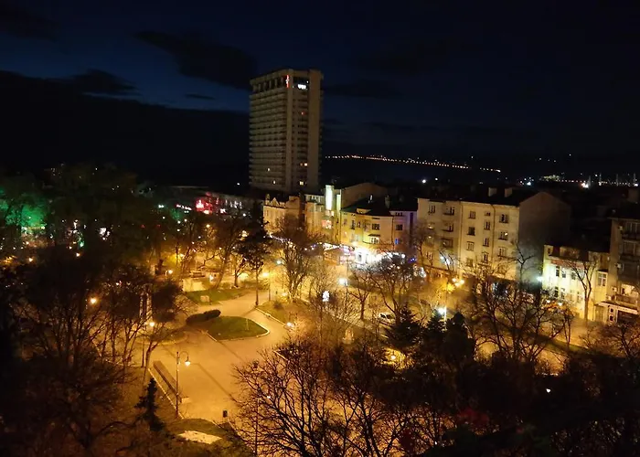Astra Family Hotel